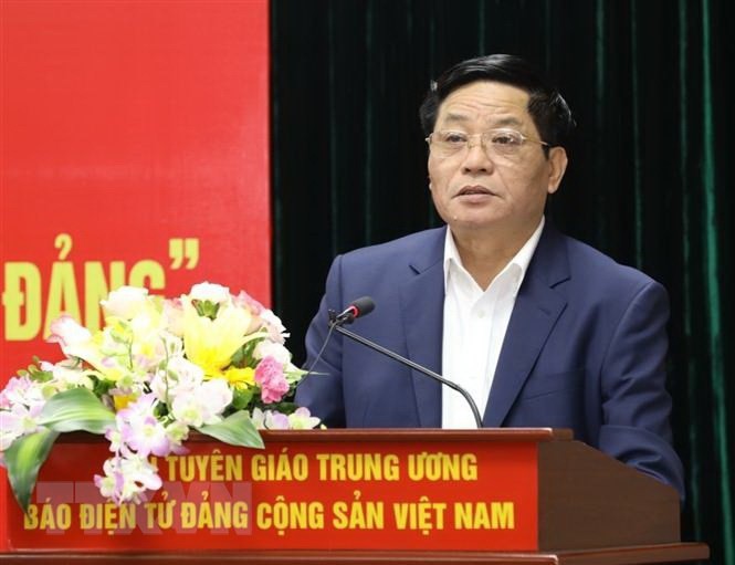Tọa đàm trực tuyến “Góp ý Dự thảo Văn kiện Đại hội XIII của Đảng” toa dam truc tuyen gop y du thao van kien dai hoi xiii cua dang