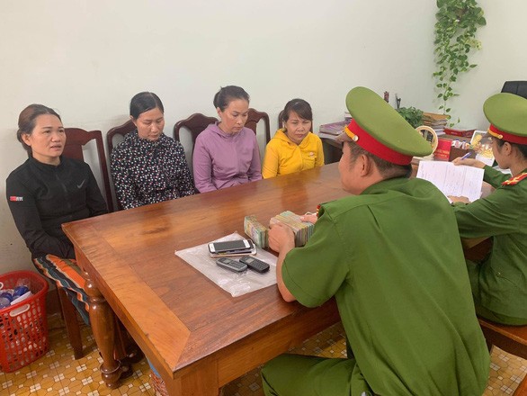 Đắk Lắk: Phá đường dây ghi số đề qua mạng với số tiền 5 tỷ đồng mỗi tháng dak lak pha duong day ghi so de qua mang voi so tien 5 ty dong moi thang