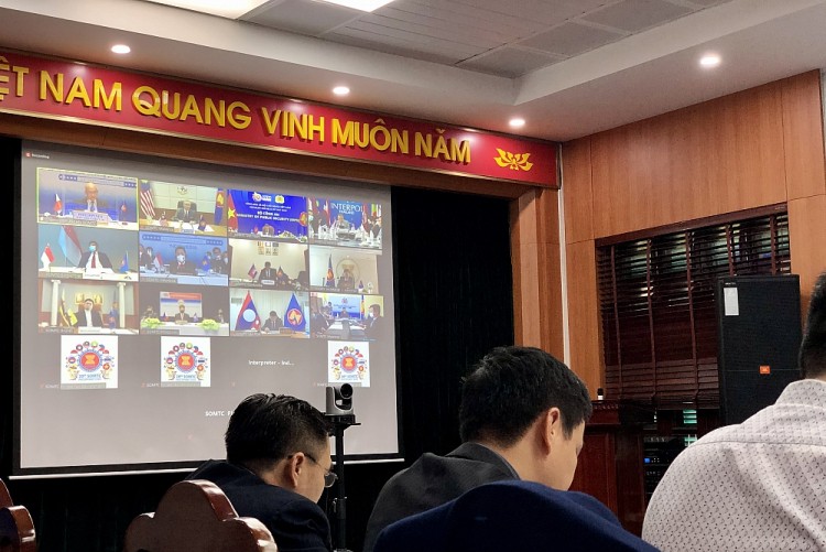 Hội nghị Quan chức cấp cao ASEAN về Phòng, chống tội phạm xuyên quốc gia lần thứ 20 hoi nghi quan chuc cap cao asean ve phong chong toi pham xuyen quoc gia lan thu 20