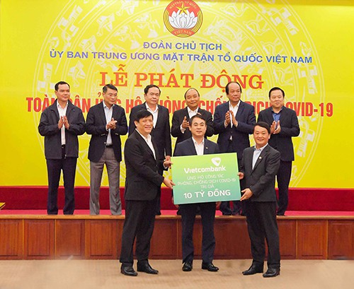 Vietcombank – Ngân hàng luôn Tâm huyết với công tác An sinh xã hội và hỗ trợ cộng đồng vietcombank ngan hang luon tam huyet voi cong tac an sinh xa hoi va ho tro cong dong