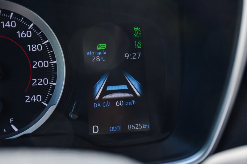 Đánh giá Toyota Corolla Cross ảnh 27 Danh gia Toyota Corolla Cross anh 27