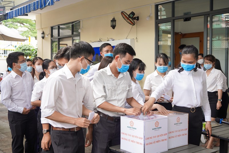 Tập đoàn Hưng Thịnh ủng hộ gần 5,3 tỷ đồng hỗ trợ đồng bào vùng lũ miền Trung tap doan hung thinh ung ho gan 53 ty dong ho tro dong bao vung lu mien trung