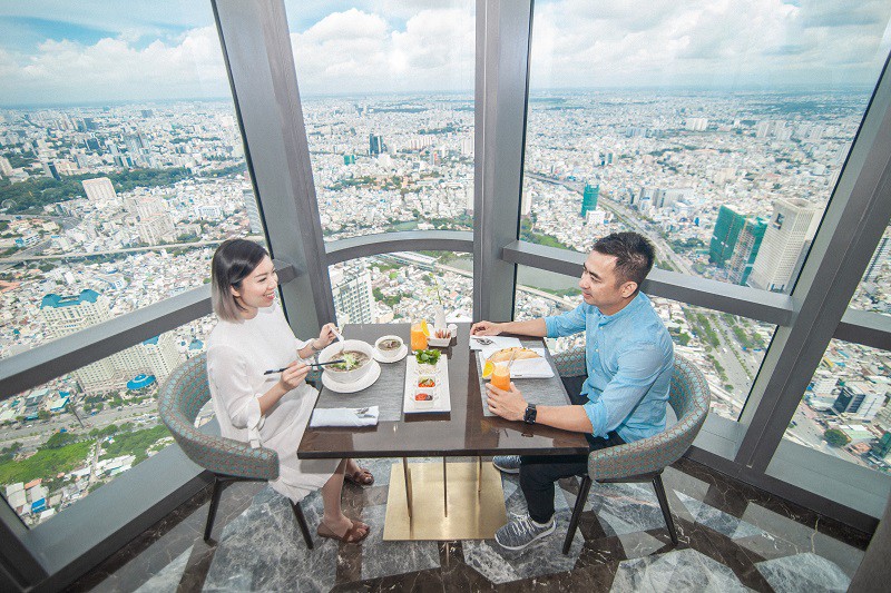 Trải nghiệm khó quên tại khách sạn cao nhất Đông Nam Á của admin “Nghiện nhà” Hà Linh trai nghiem kho quen tai khach san cao nhat dong nam a cua admin nghien nha ha linh
