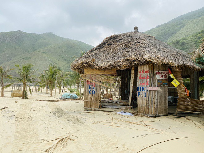 Kỳ Co tan hoang sau bão ảnh 5 Ky Co tan hoang sau bao anh 5