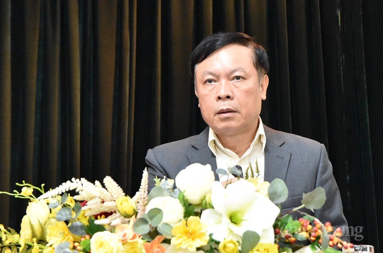 Tuyên truyền dự thảo Văn kiện Đại hội XIII của Đảng cần bài bản, khoa học Tuyên truyền dự thảo Văn kiện Đại hội XIII của Đảng cần bài bản, khoa học