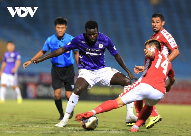 Tiền vệ: Moses Oloya. Đội hình dự kiến Hà Nội FC tái ngộ Sài Gòn FC