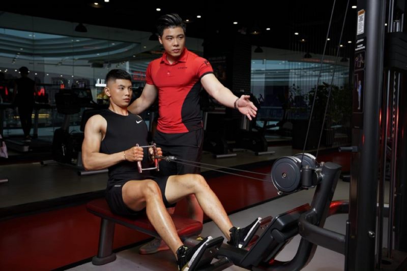 Nên đi tập tại phòng Gym hay mua máy để luyện tập ở nhà? Nên đi tập tại phòng Gym hay mua máy để luyện tập ở nhà?