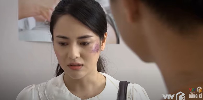 Trực tiếp phim Lửa ấm tập 30 trên kênh VTV1: Ngọc "trơ trẽn" đến nhà Thủy ăn cơm truc tiep phim lua am tap 30 tren kenh vtv1 ngoc tro tren den nha thuy an com