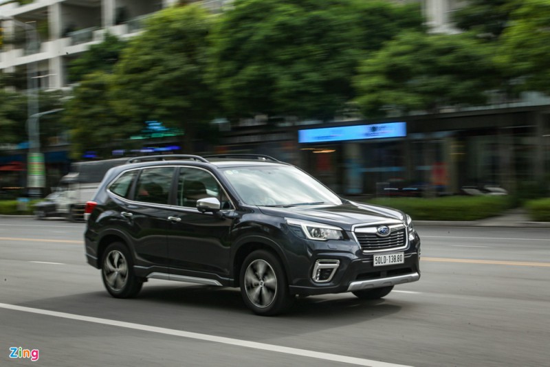 SUV duoc giam gia sau anh 2