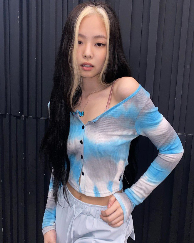 mot mac ao len doi mau anh 1